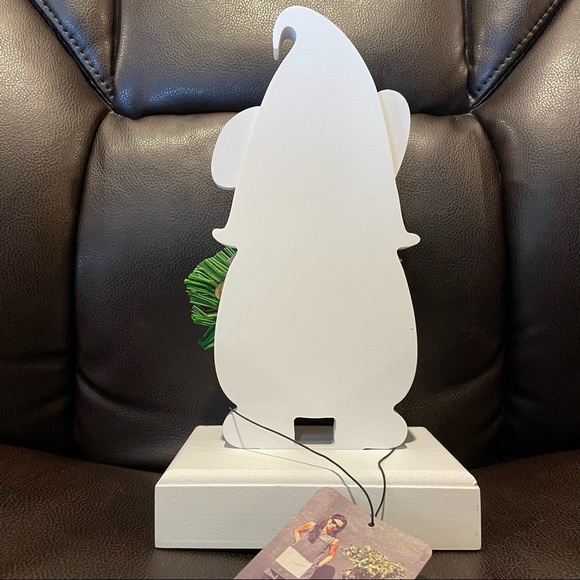 Rae Dunn Easter HUNNY BUNNY Wood Gnome Holding Carrot BRAND NEW!!! - Picture 7 of 7